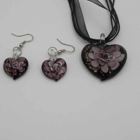 Murano Style Art Glass Heart Pendant Necklace Earrings Set - Picture 2 of 12